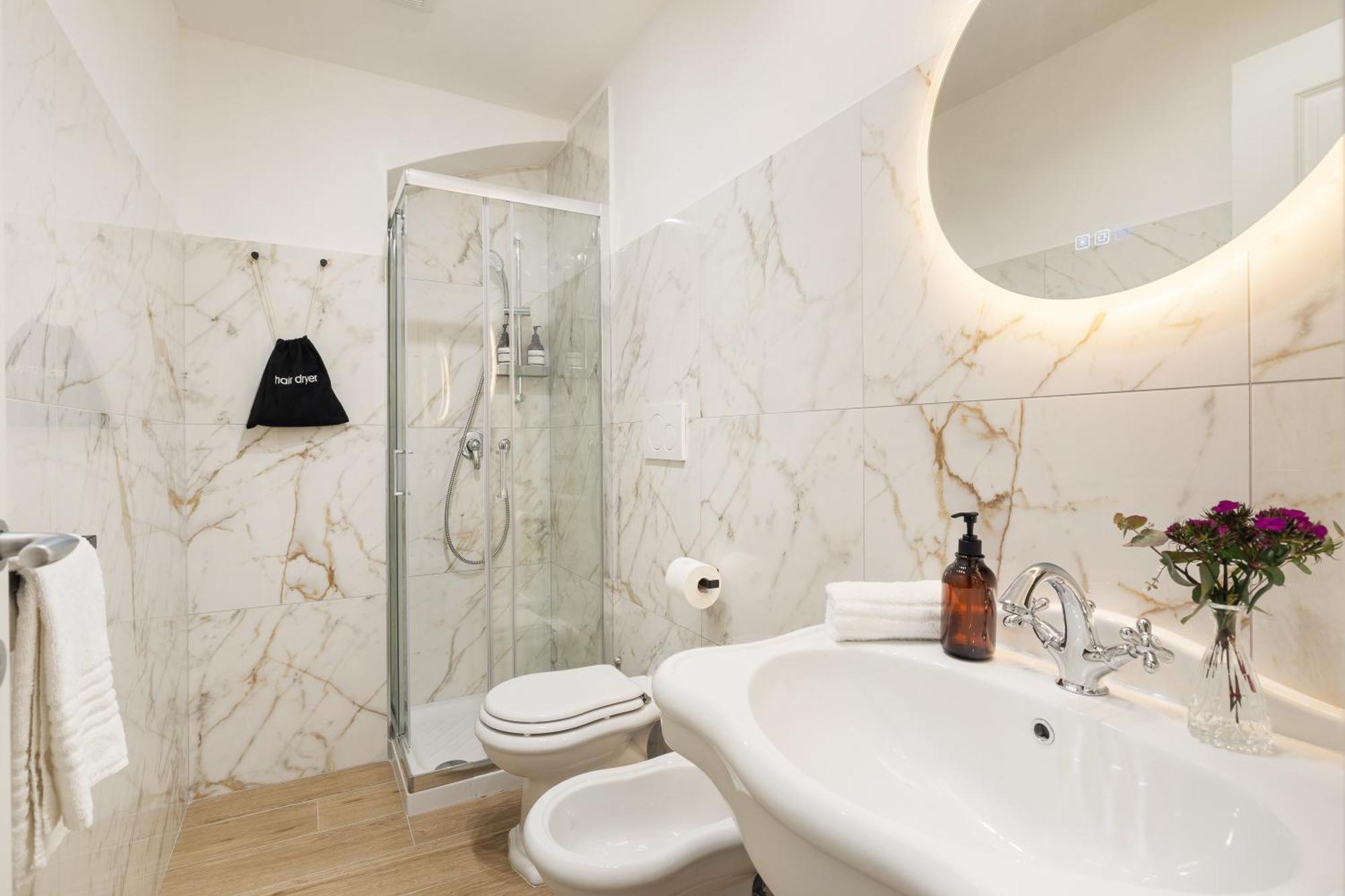 Leopardo Boutique Apartment In Trastevere Rom Eksteriør billede